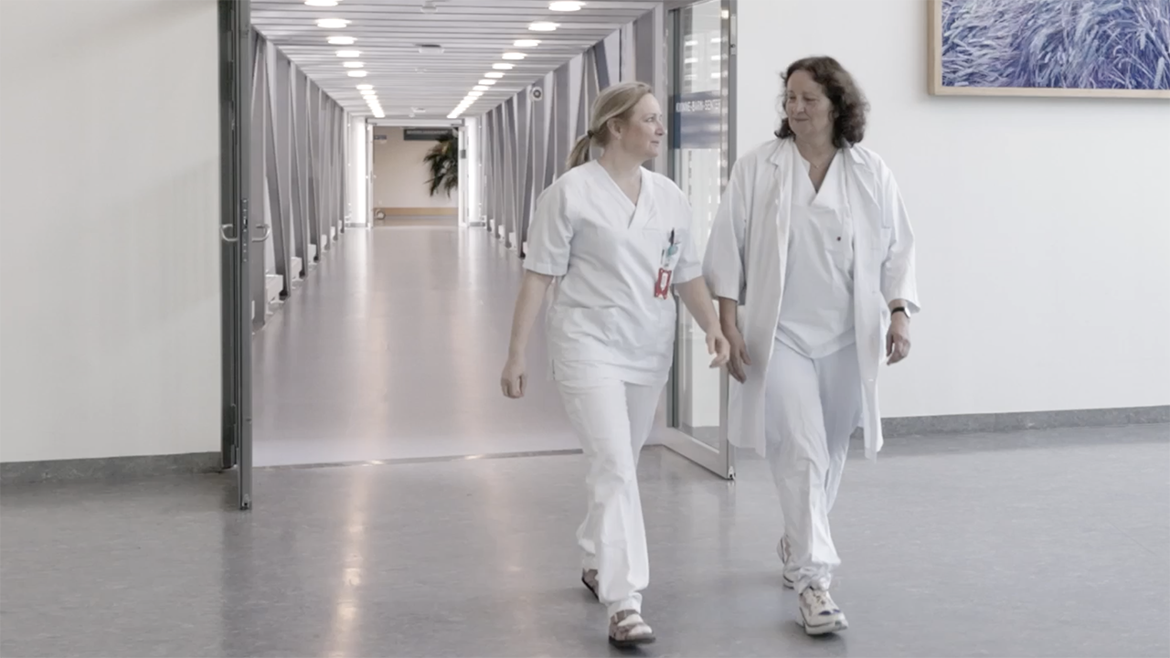 Sykepleier Hege Svean Kokvik og Marianne Wallenius, Professor i medisin og revmatologi